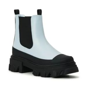 Portland Boot Company lugsole platform Chelsea Boots NWT size 7